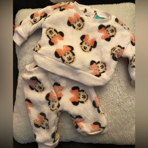 Minnie Mouse Sweat Set